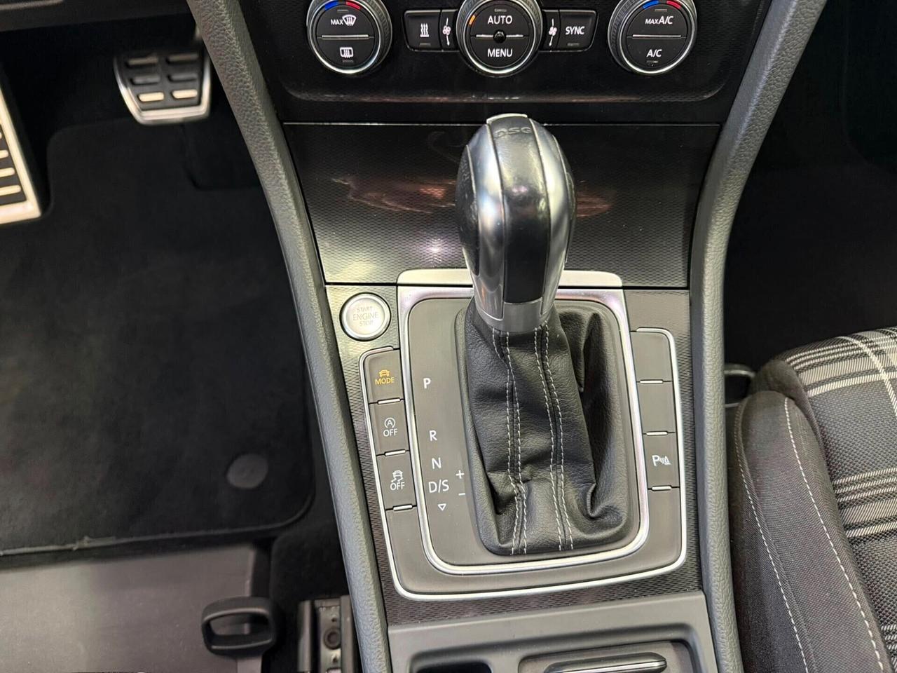 Volkswagen Golf GTD 2.0 TDI DSG 5p.