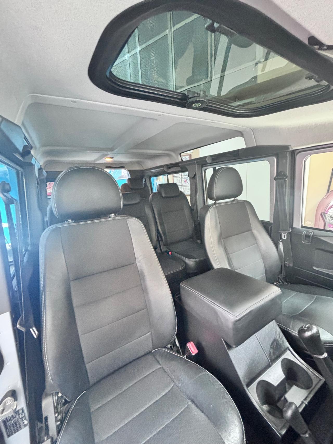 Land Rover Defender 110 2.2 TD4 Station Wagon SE N1