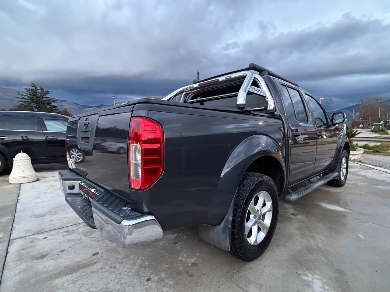 Nissan Navara 2.5 dCi 4 porte Double Cab LE