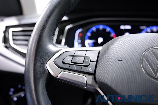VOLKSWAGEN Polo 1.0 TSI DSG STYLE NEOPATENTATI