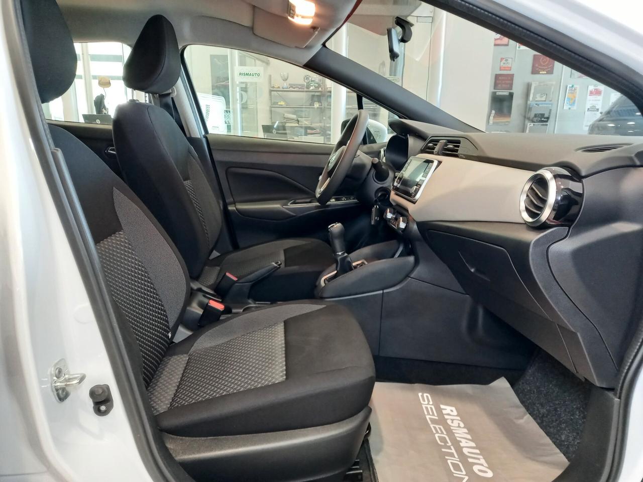 Nissan Micra IG-T 100 5 porte Tekna