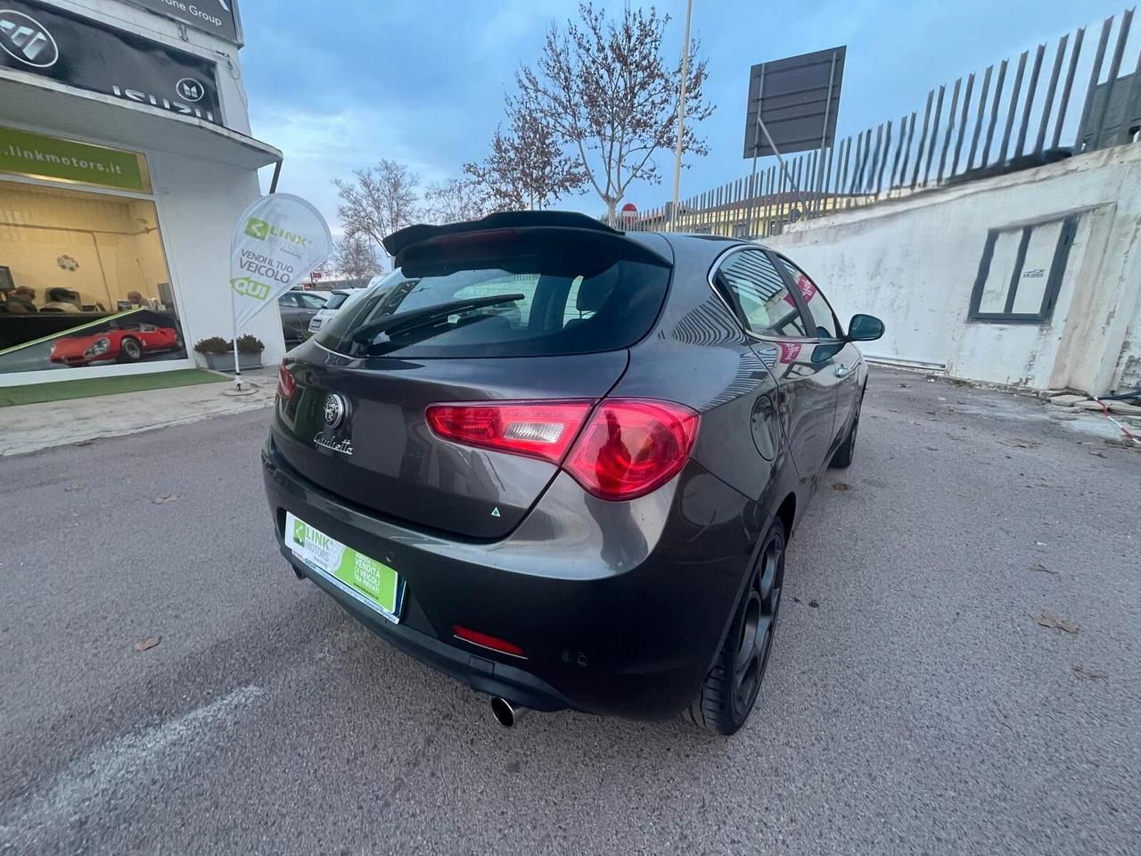 Alfa Romeo Giulietta 2.0 JTDm-2 140 CV Distinctive