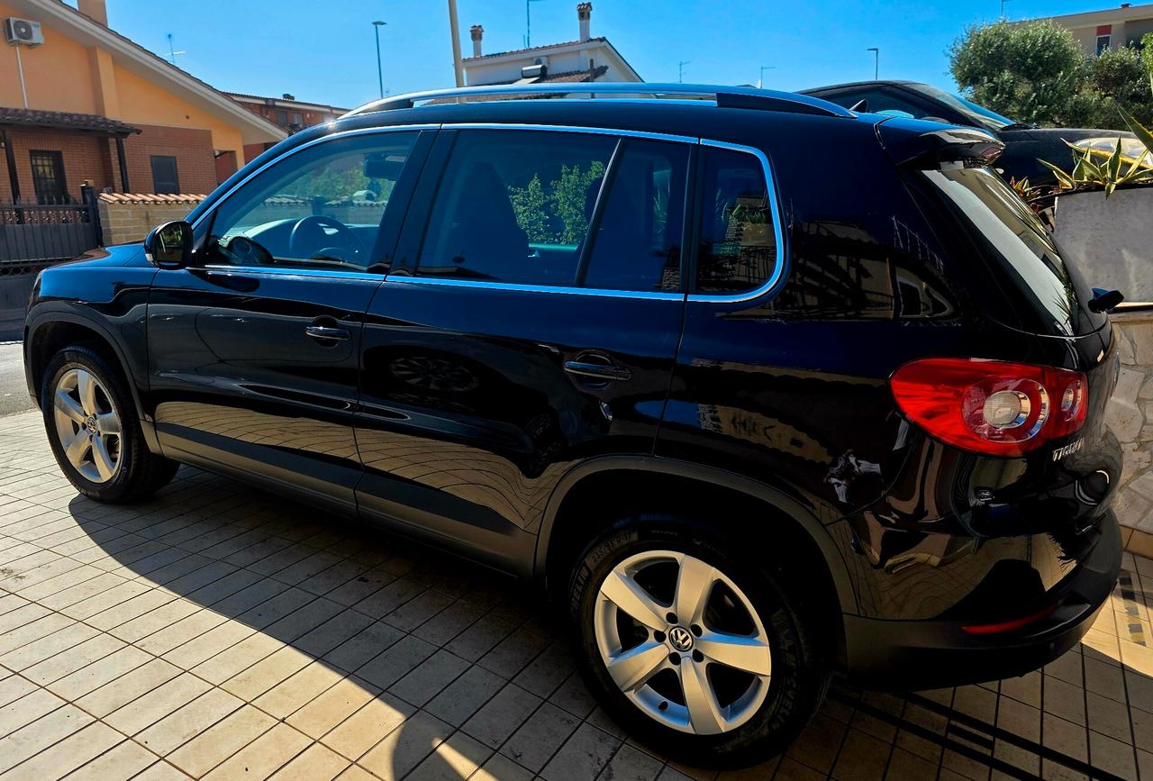 Volkswagen Tiguan 2.0 16V TDI DPF Sport & Style 4 motion