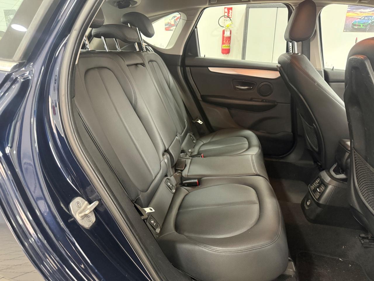 Bmw serie 2 luxury 218d full optional