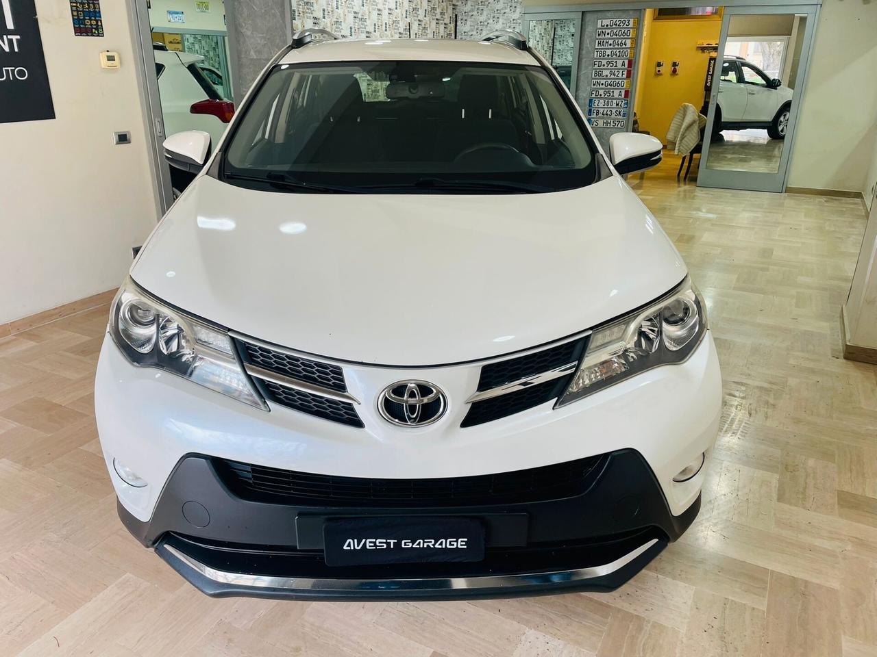 Toyota RAV 4 RAV4 2.0 D-4D 2WD