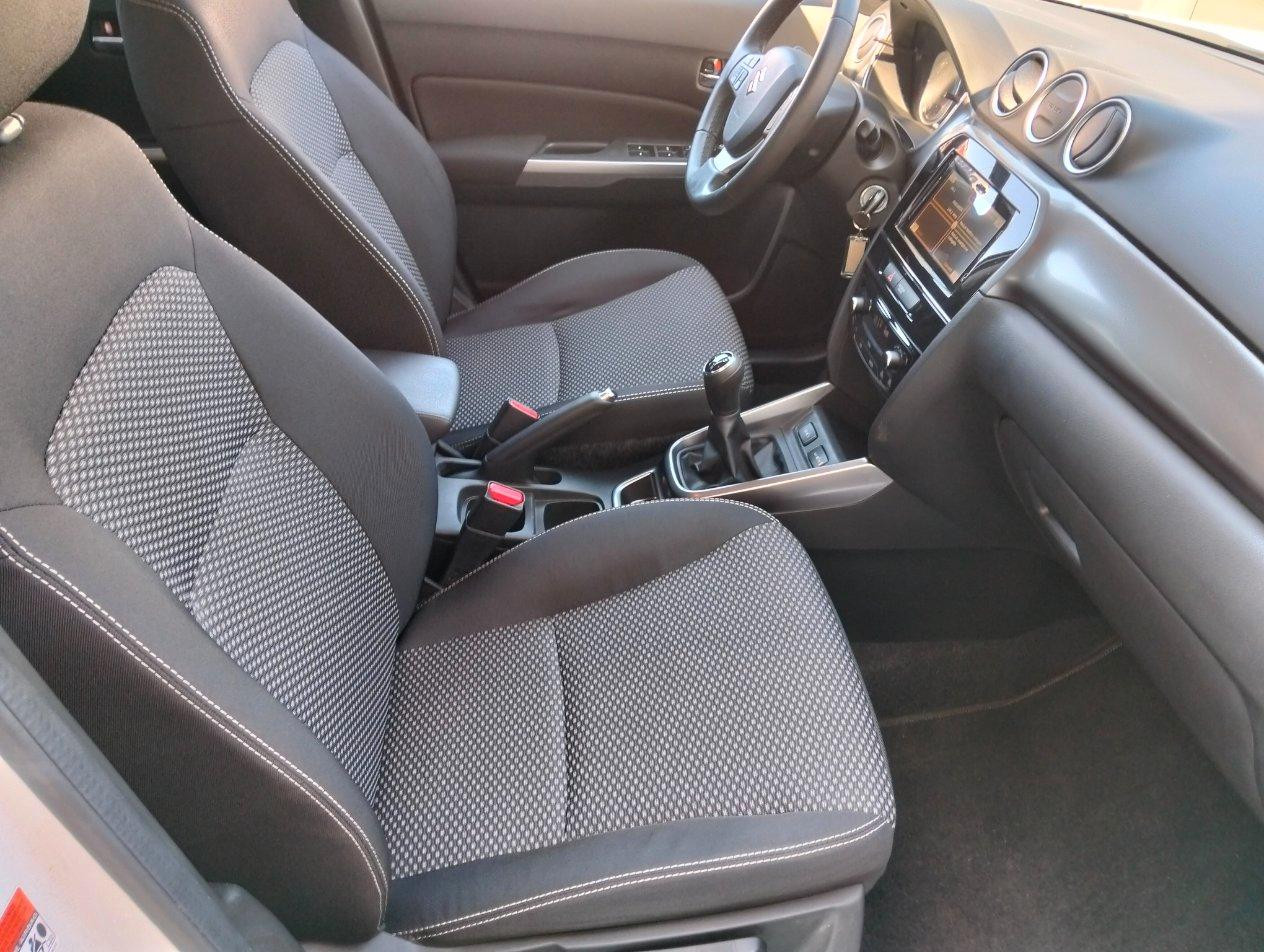 Suzuki Vitara 1.0 boosterjet Cool 2wd