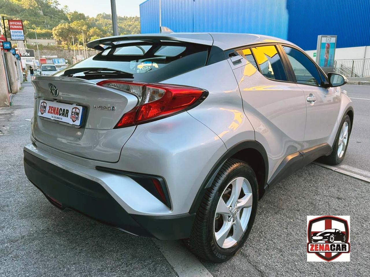 Toyota C-HR 1.8 Hybrid E-CVT Style Batterie Nuove Sempre Tagliandi Toyota