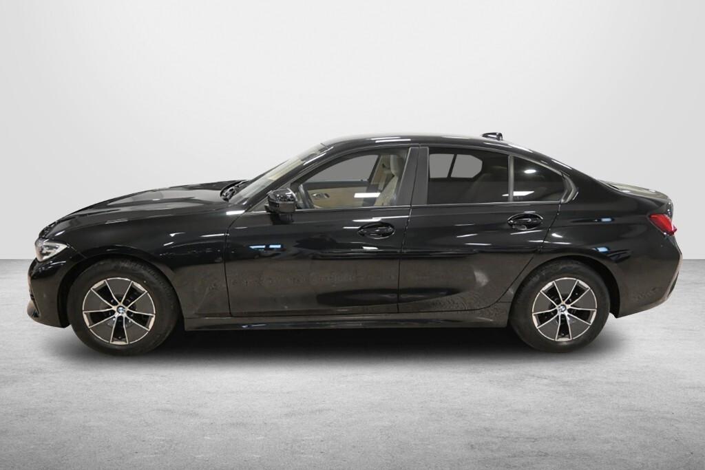 BMW 318D 136CV STEPTRONIC 48V BUSINESS ADVANTAGE ( FARI LED - BMW DIGITAL COCKPIT - PELLE - NAVI - MIRROR - PARK ASSISTANT - TELECAMERA POST. )