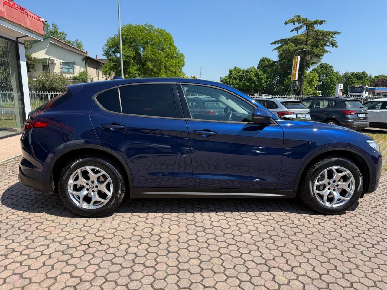 Alfa Romeo Stelvio 2.2 Turbodiesel 190 CV AT8 Q4 Business