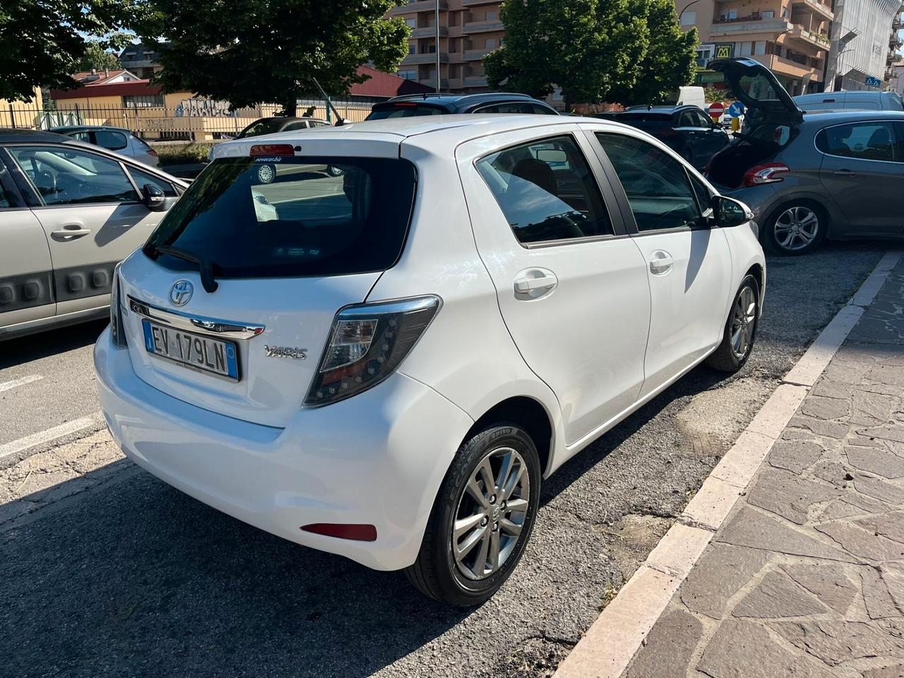 TOYOTA YARIS 1.4 D-4D90 CV ACTIVE 5P