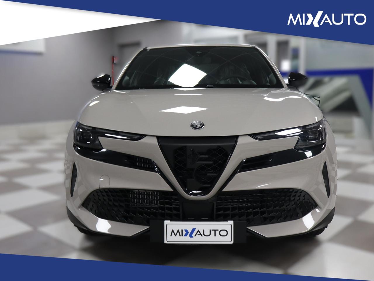 Alfa Romeo Junior 1.2 VGT Hybrid Speciale 145CV EDCT6