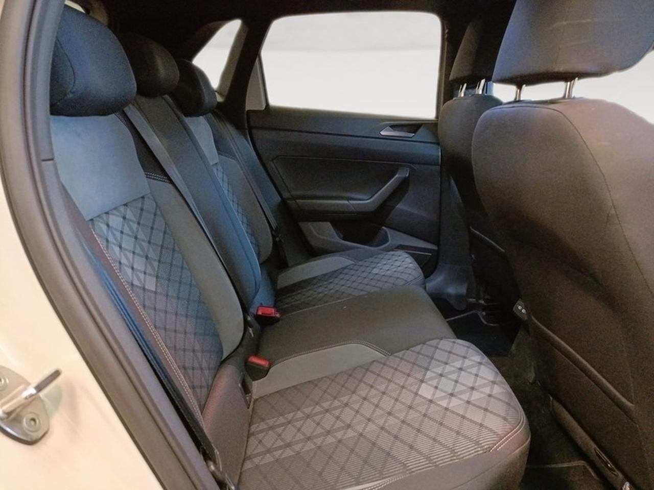 Volkswagen Polo 1.0 tsi r-line 95cv