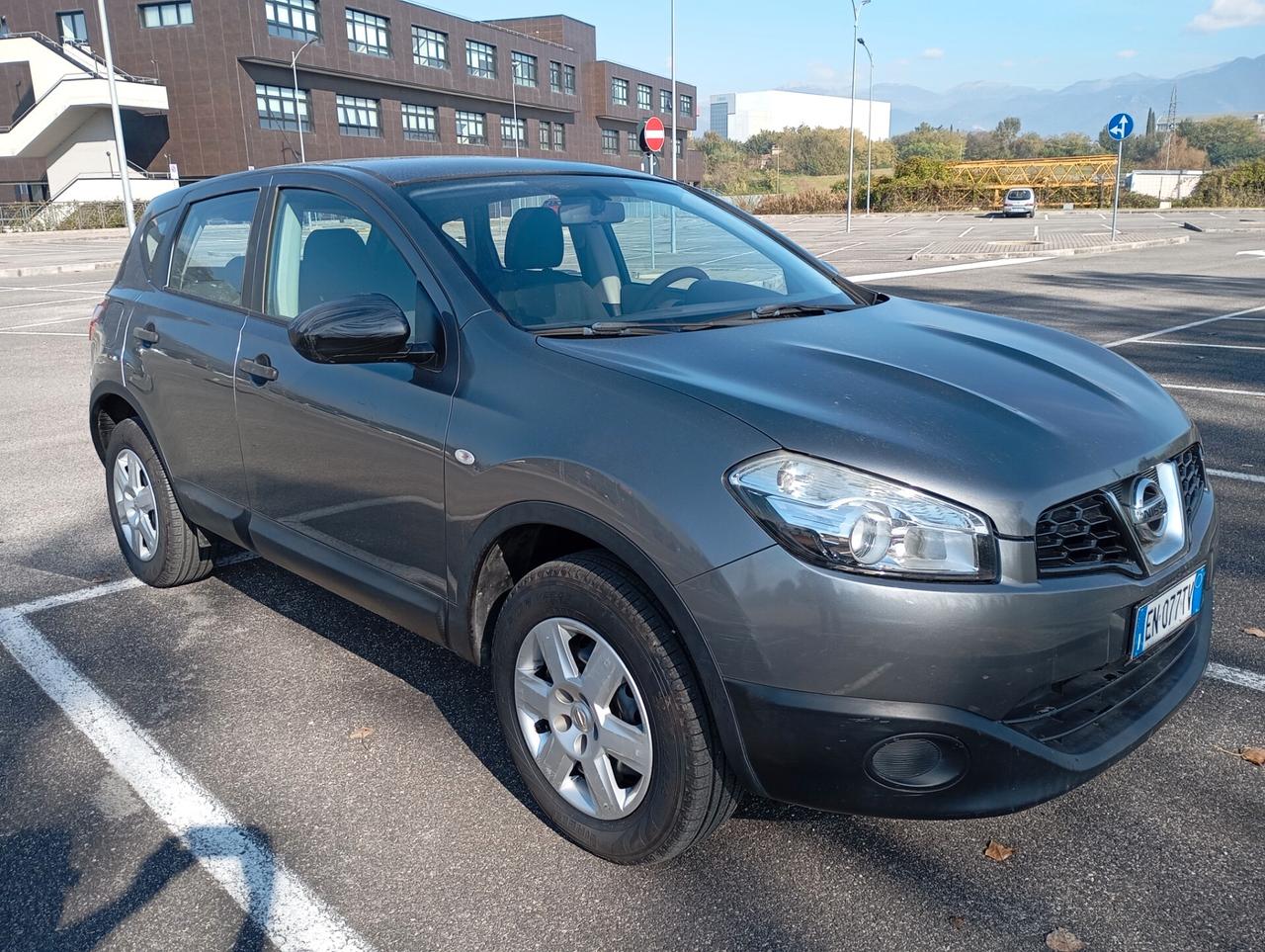 Nissan Qashqai 1.5 dCi DPF Tekna