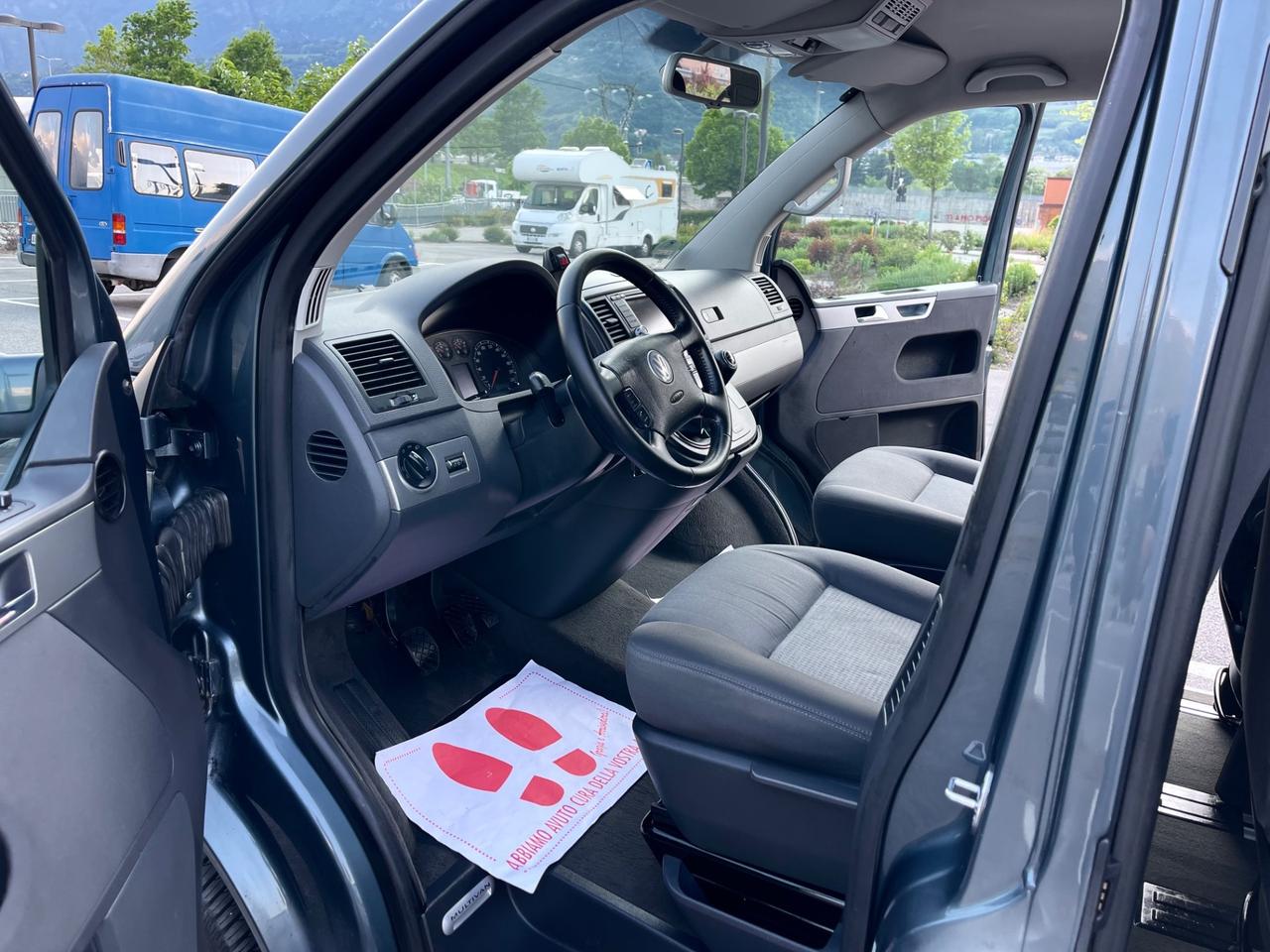 Multivan 2.5 TDI/174CV 4motion (4x4) 7posti,manuale 6m.