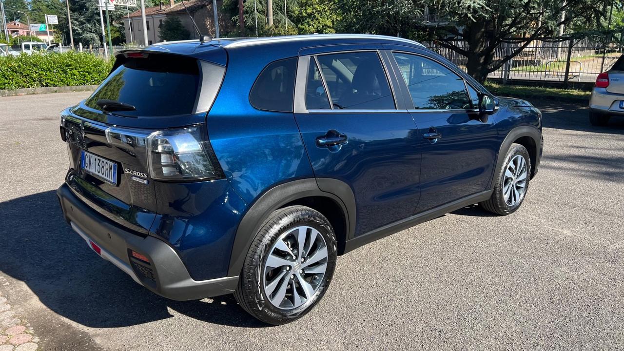 Suzuki S-Cross 1.4 Hybrid 4WD AllGrip Top+ star view