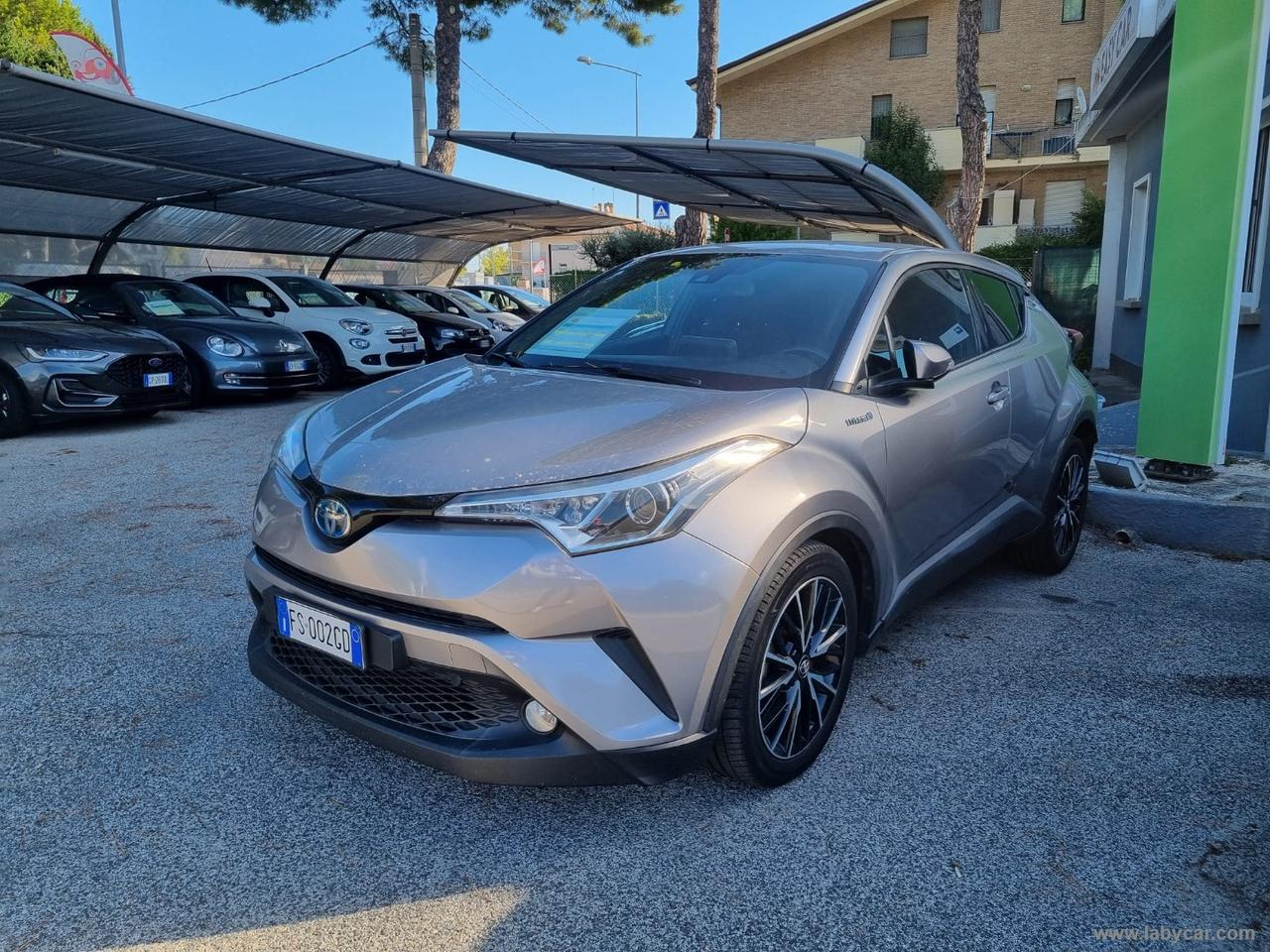 TOYOTA C-HR 1.8 Hybrid E-CVT Trend