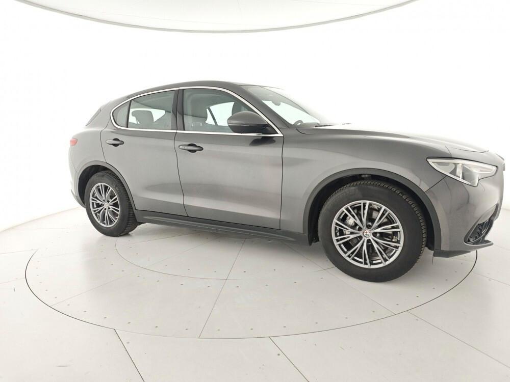 Alfa Romeo Stelvio 2.2 Turbodiesel 190 CV AT8 RWD Executive