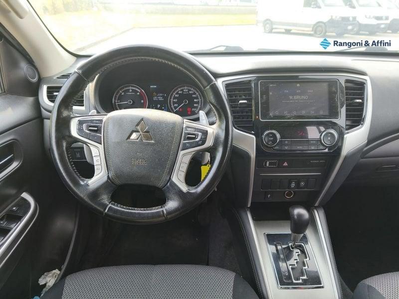Mitsubishi L200 2.3 D Club Cab 4x4 Easy Select Inform