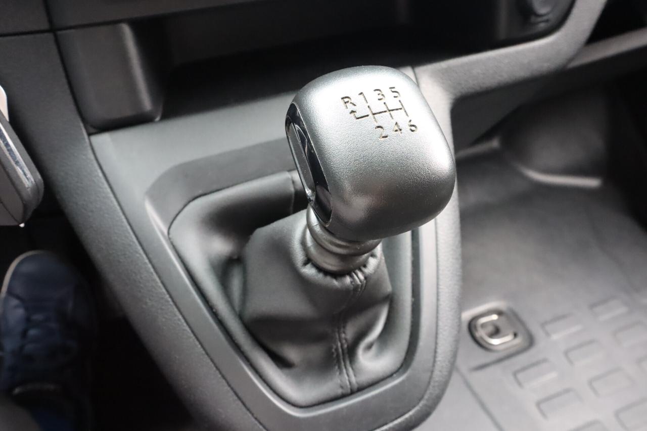 Vivaro 1.5 CDTI 120 CV L2 Medio CAMERA 3 POSTI 18.850+IVA