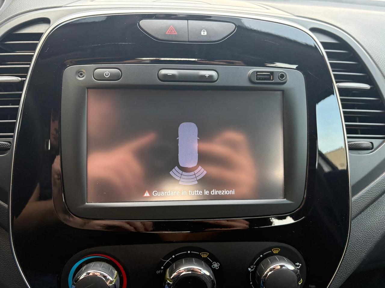 Renault Captur 1.5 90CV - OK NEOPATENTATI