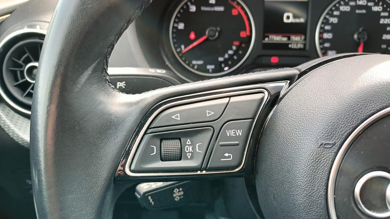 Audi Q2 30 TDI 115CV Admired 6m