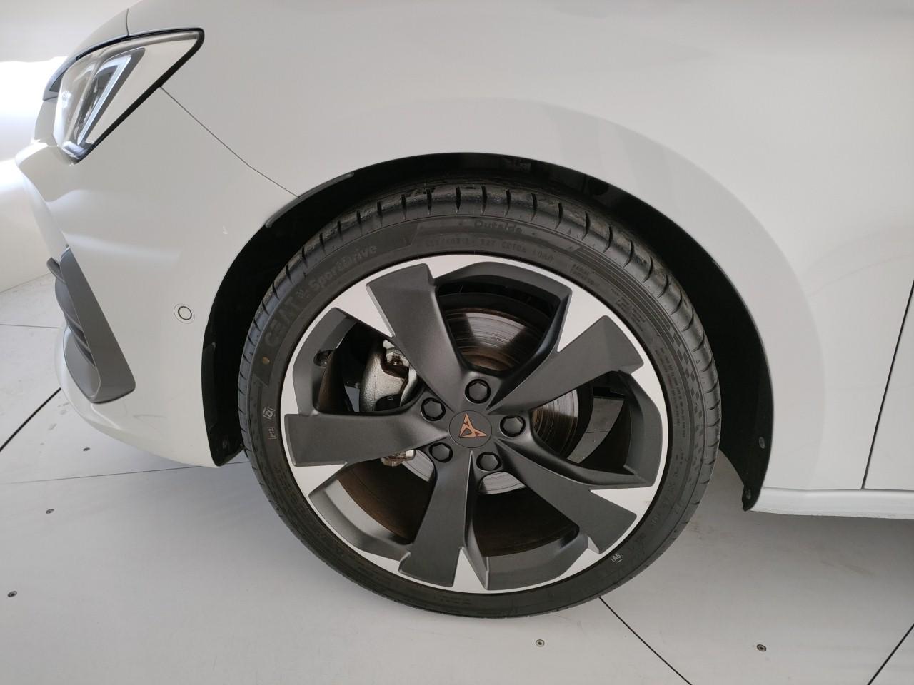 CUPRA Leon Sportstourer 1.5 hybrid 150cv DSG