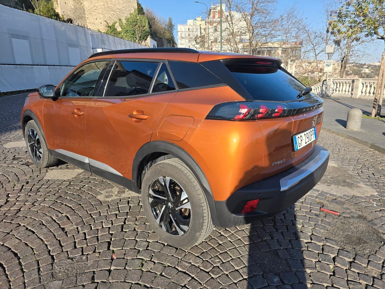 Peugeot 2008 PureTech 100 S&S Allure
