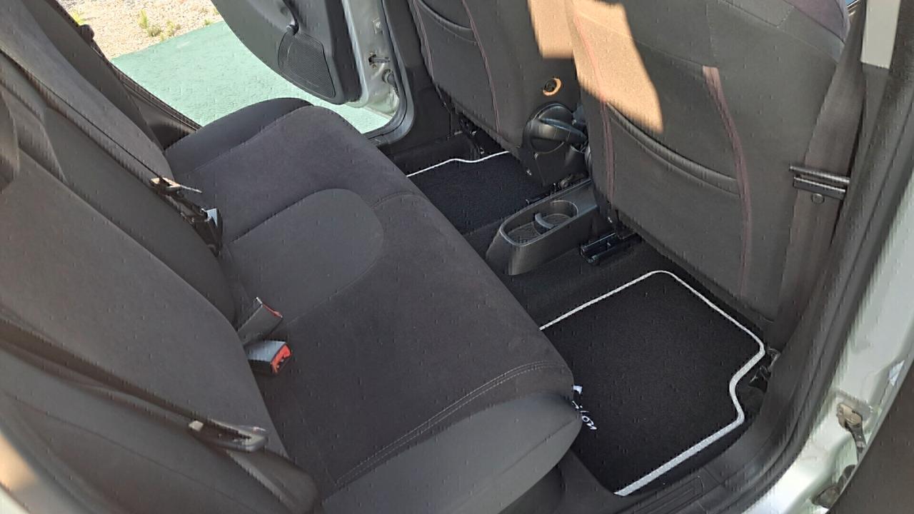 Lancia Ypsilon 1.2 69 CV 5 porte Gold