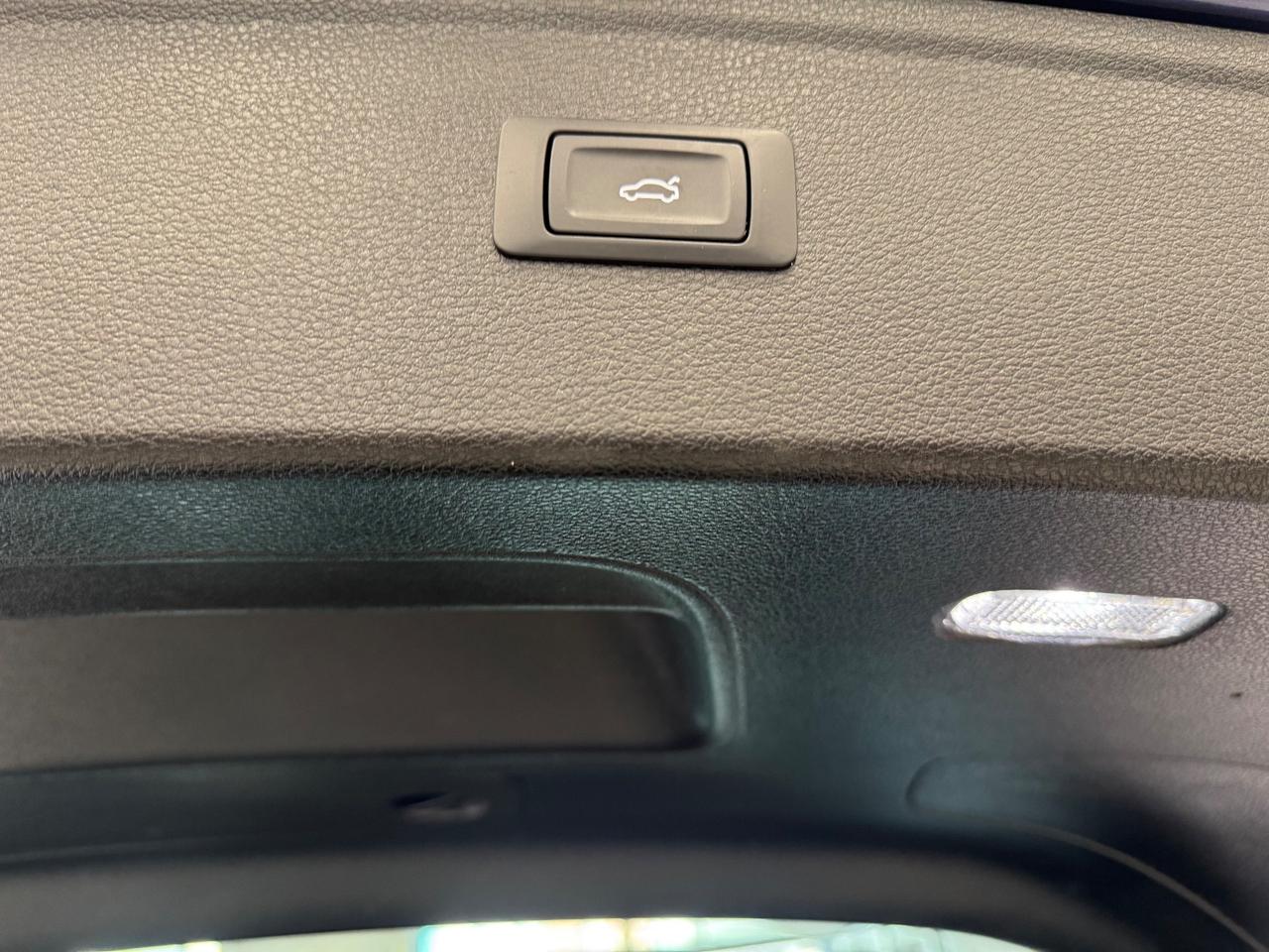 Audi Q5 50 TFSI e quattro S tronic Business