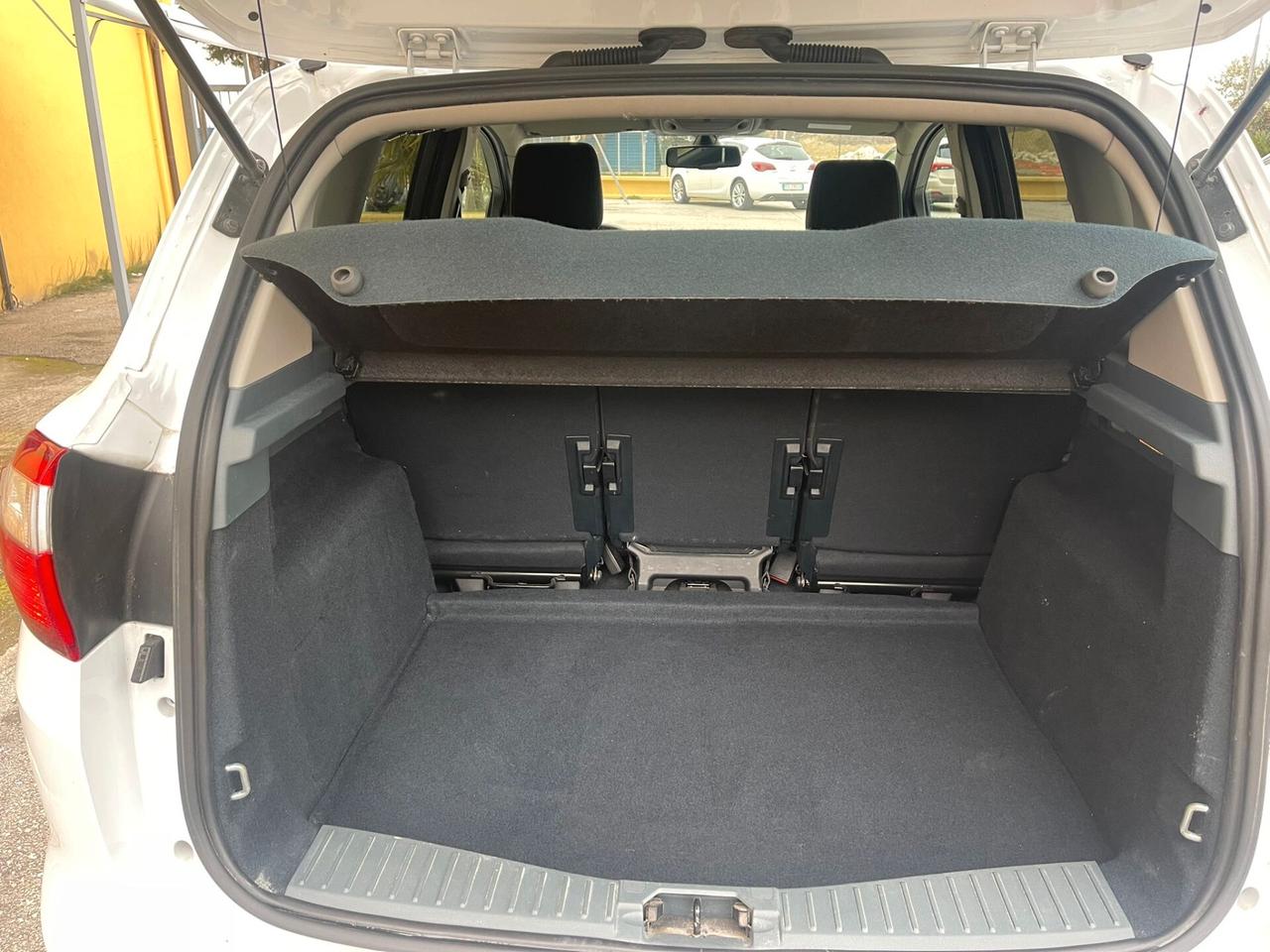 Ford C-Max 1.6 TDCi 115CV Titanium