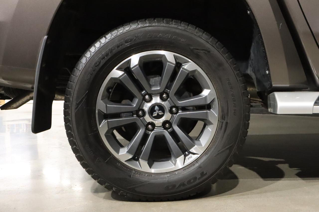 Mitsubishi L200 2.3 D Double Cab 4x4 Easy Select Invite Connect