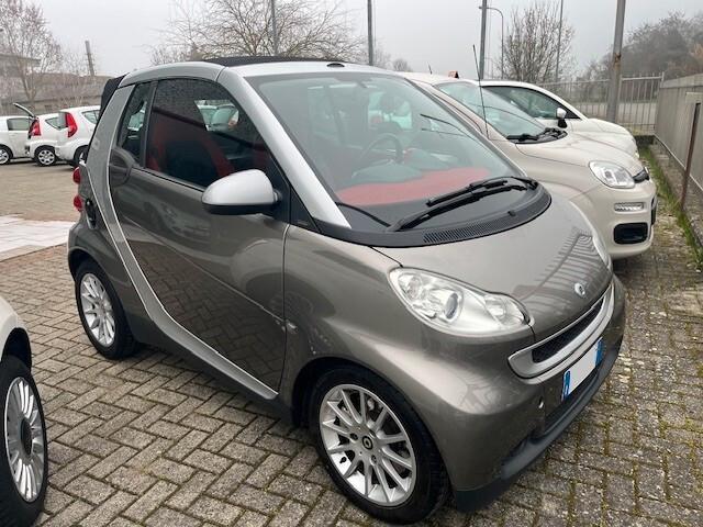 Smart ForTwo 1000 52 kW MHD cabrio passion