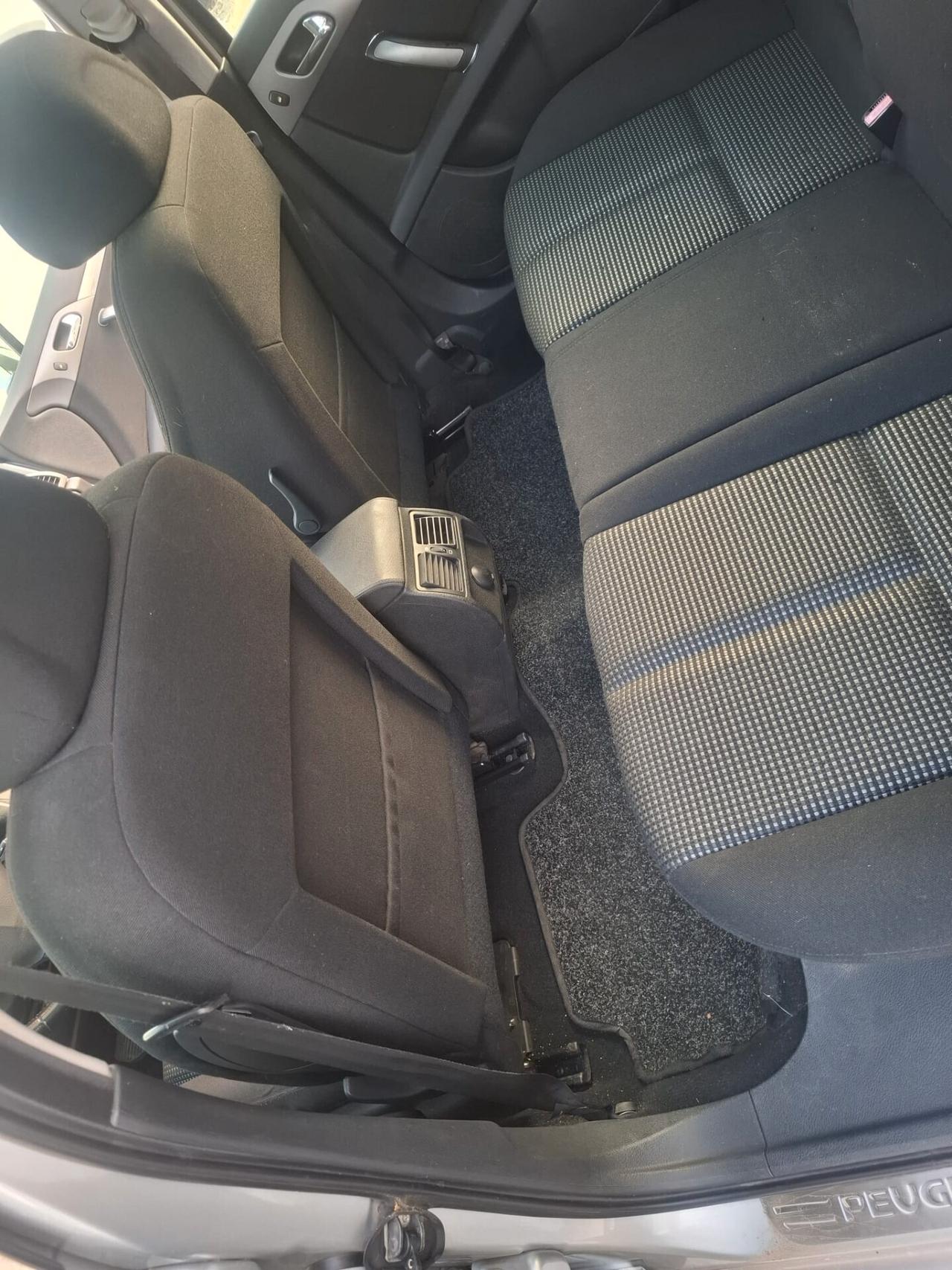 Peugeot 407 2.0 HDi aut. SW Sport Pack Tecno