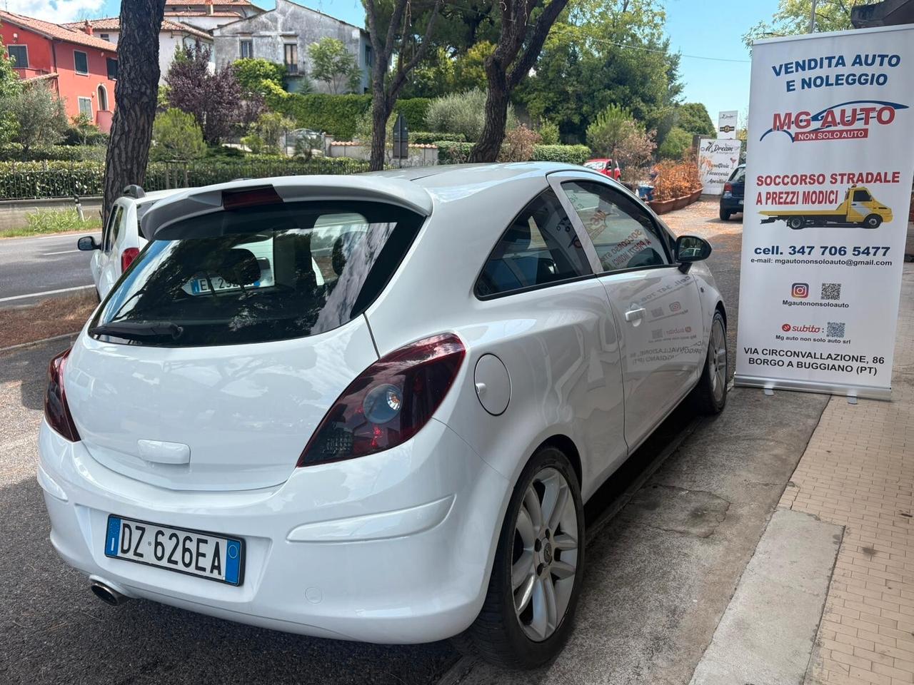 opel corsa X NEOPATENTATI!!!!!! 12 MESI DI GARANZIA !!!
