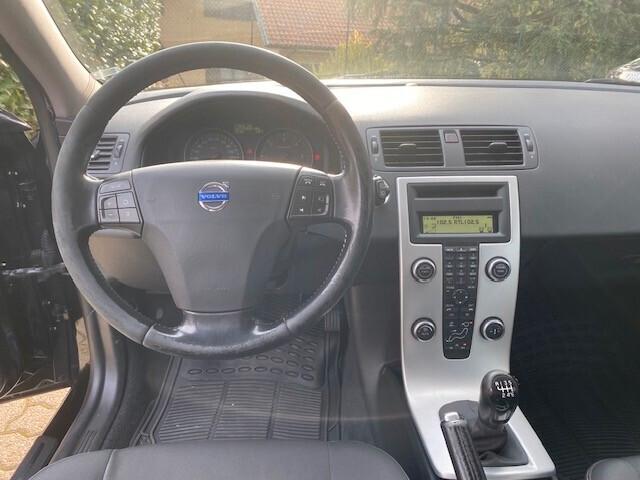 VOLVO V50 D2 1.6 115CV POLAR