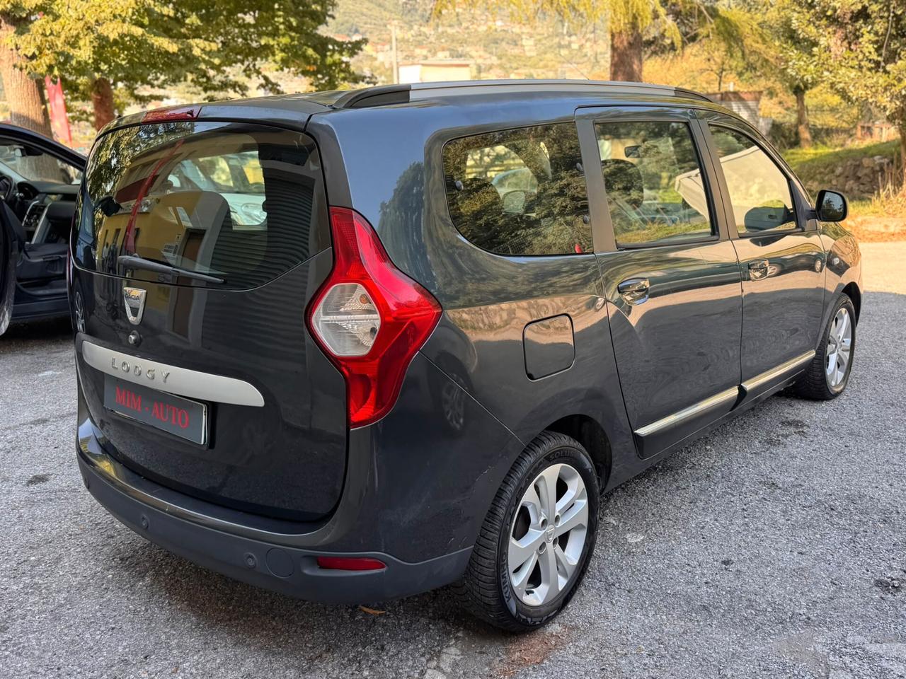Dacia Lodgy 1.5 dCi 110CV 7 posti LAUREATE GARANZIA 1 ANNO