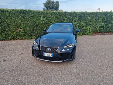 Lexus IS 300 Hybrid FSport