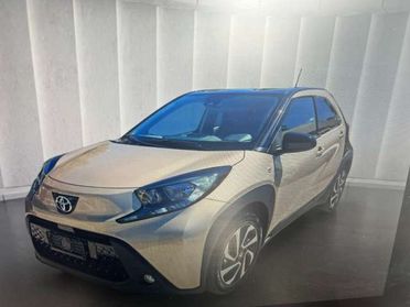 Toyota Aygo X Aygo X 1.0 JBL Special Edition 72cv ORO TETTO NERO