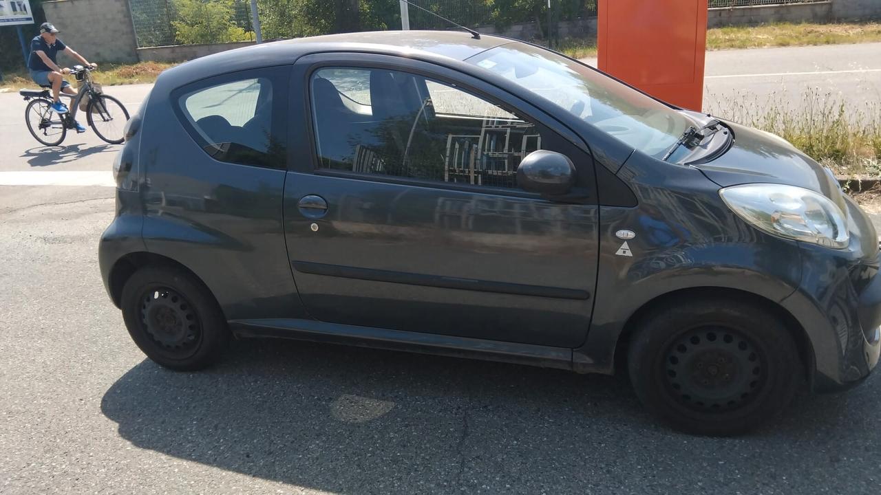 Citroen C1 1.4 HDi 55CV 3 porte AMIC1