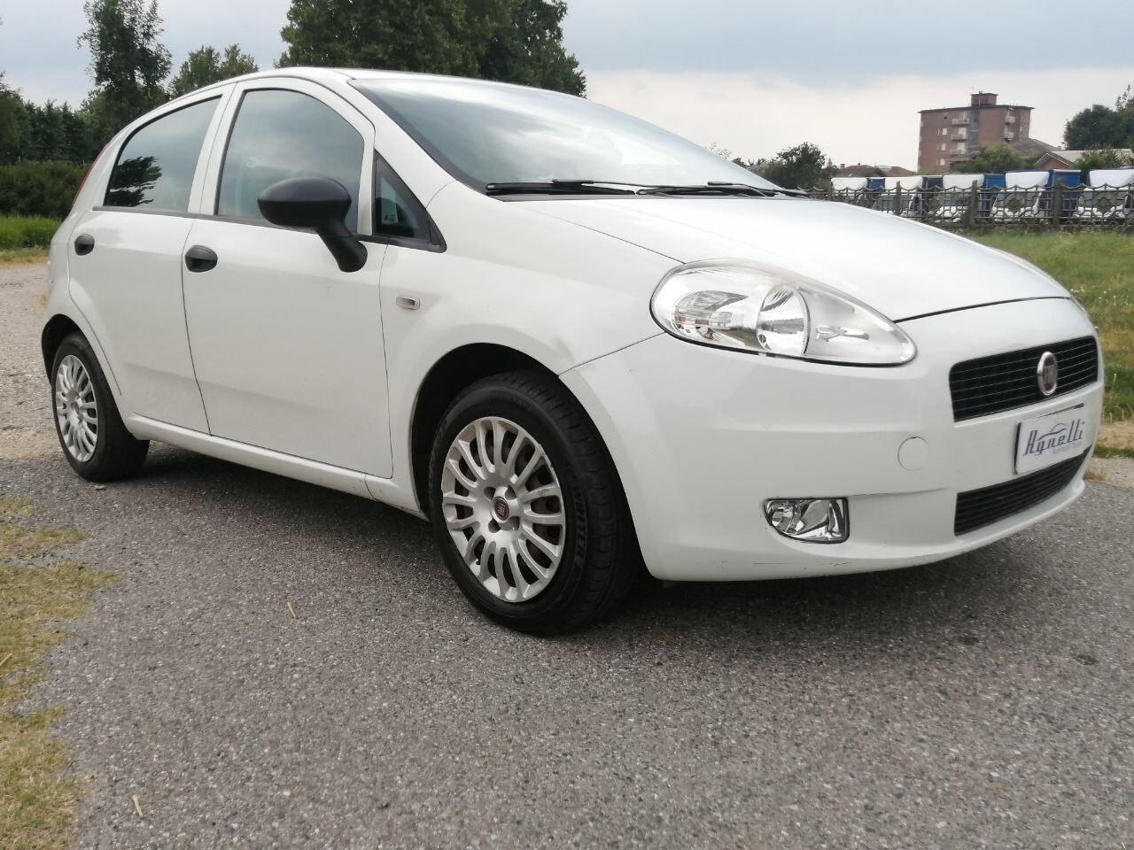 Fiat Grande Punto 1.3 MJT 75 cv 5P Neopatentati