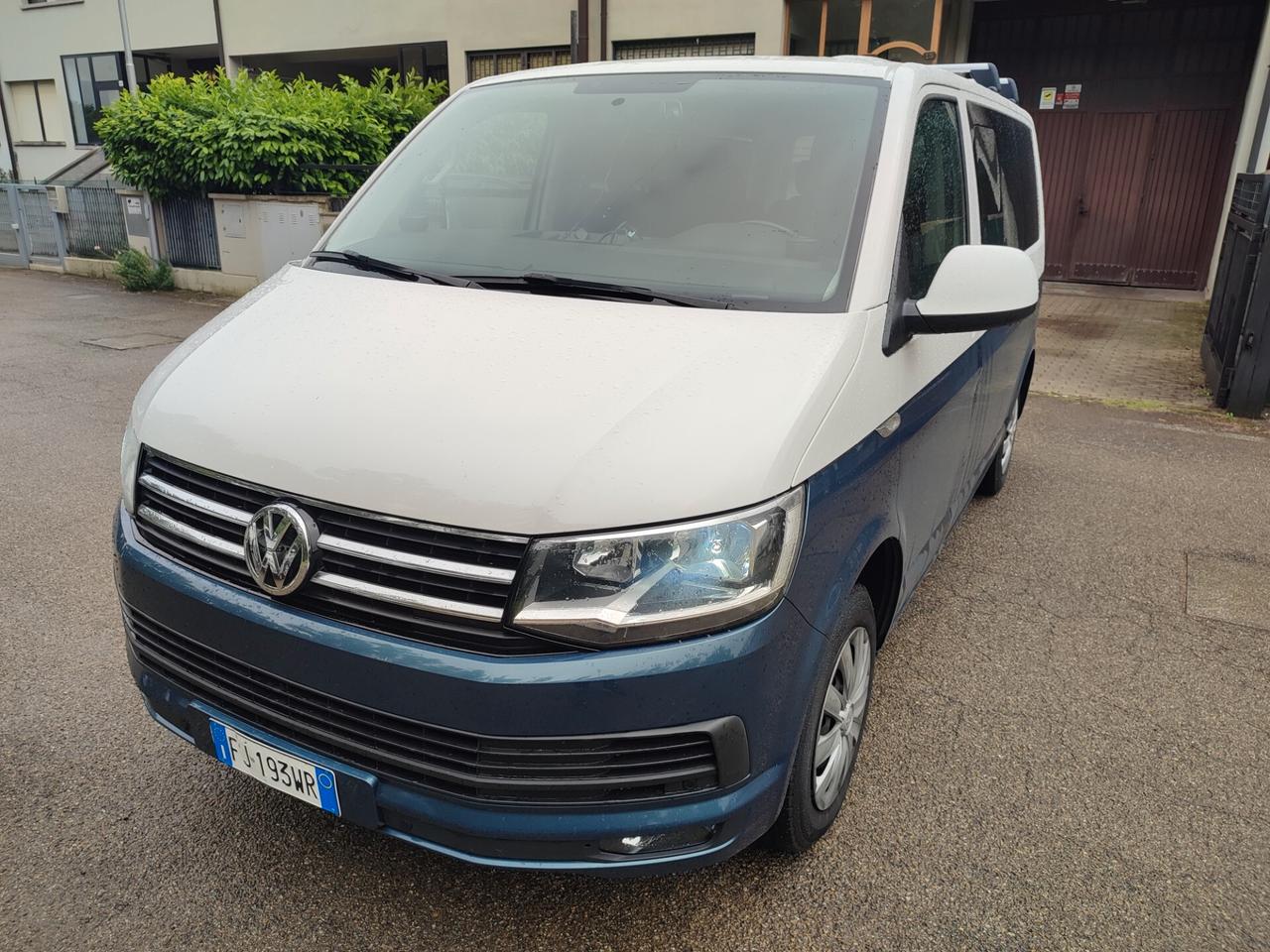 VOLKSWAGEN CARAVELLE 2017 DIESEL EURO6B 6POSTI GANCIO TRAINO