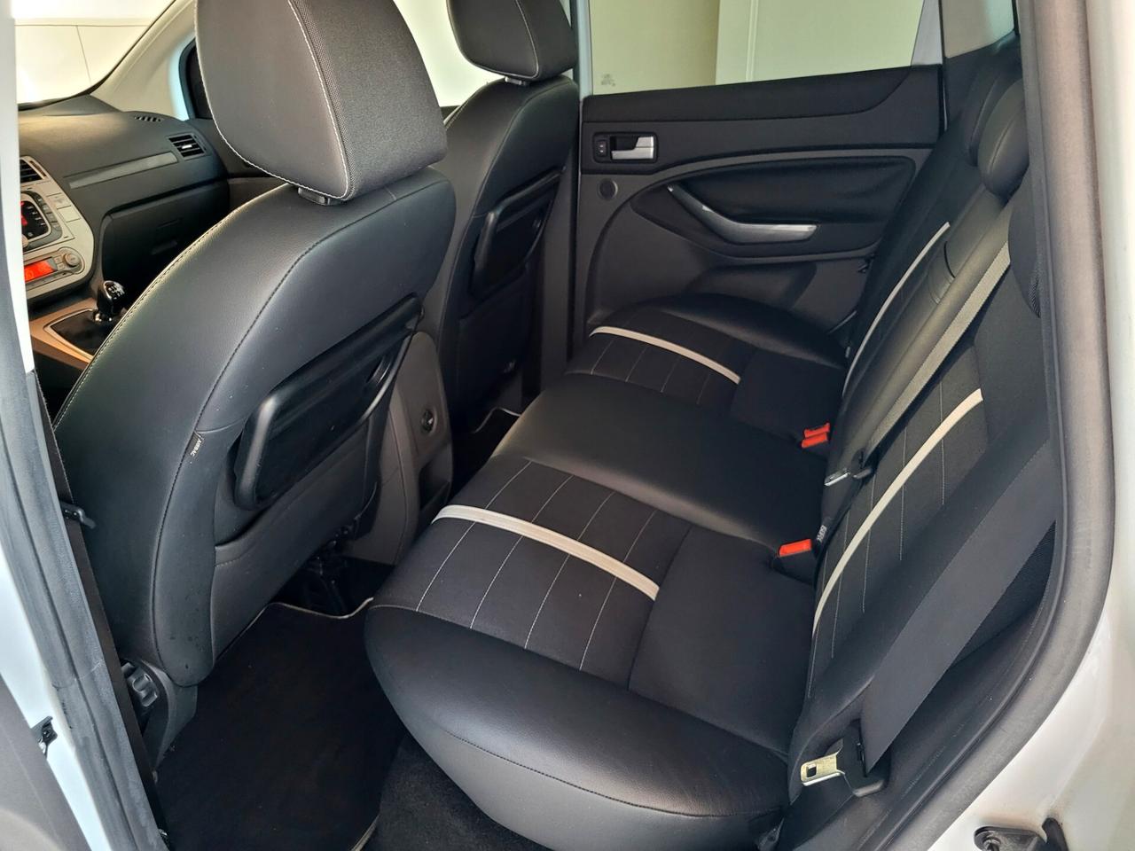 Ford Kuga 2.0 TDCi 136 CV 4WD Titanium DPF