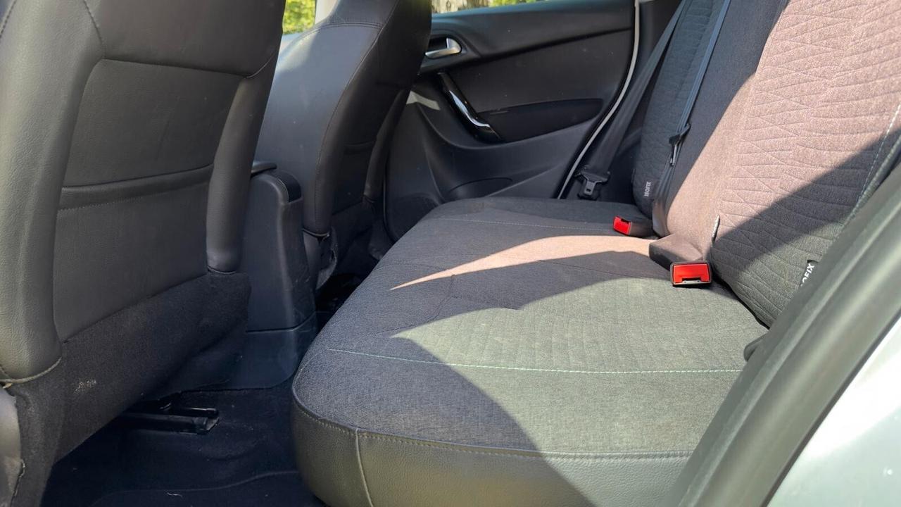 Citroen C3 PureTech 82CV 2016 Gpl PERFETTA Neopatent LEGGI TESTO
