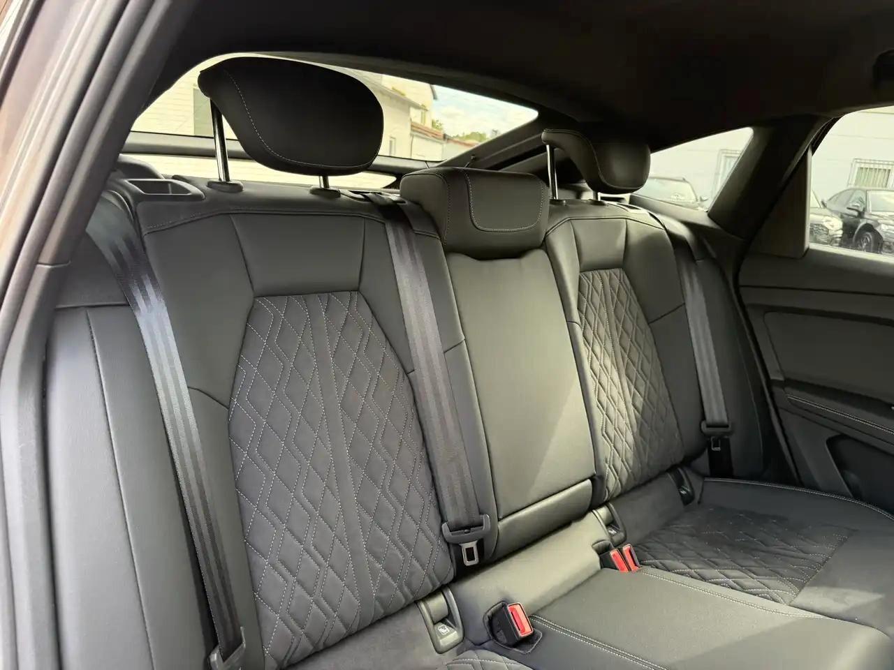 AUDI Q4 50 E-TRON S-LINE QUATTRO 2023