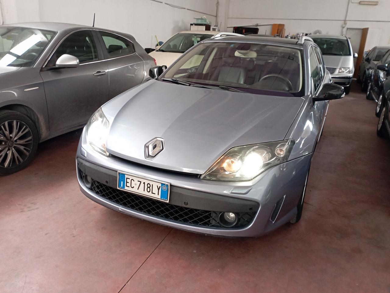 Renault Laguna 2.0 dCi 150CV SporTour 4Control