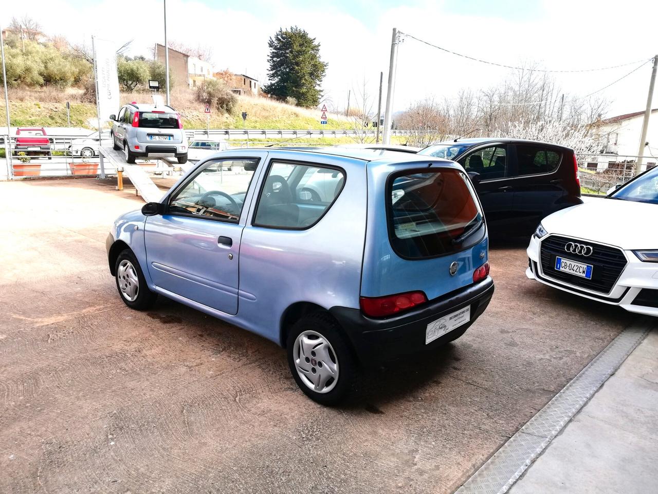 Fiat 600 1.1 Active
