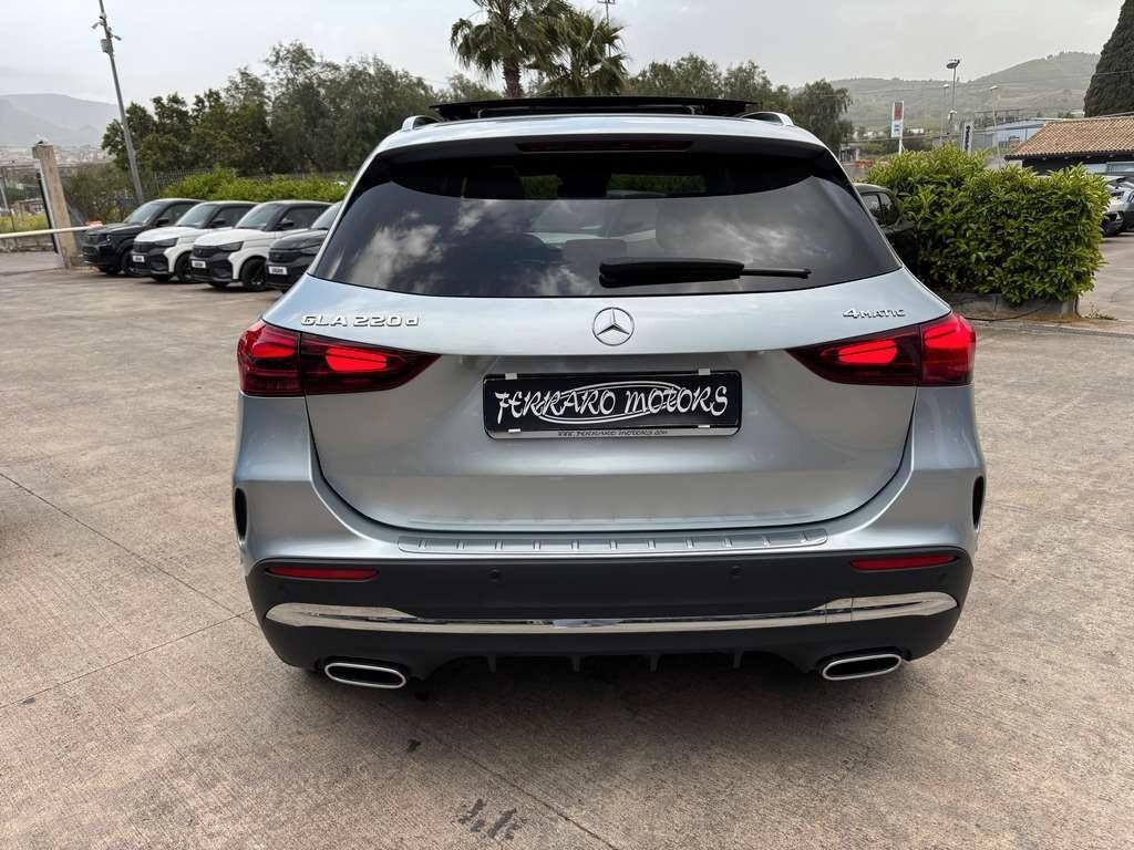 Mercedes GLA 220 d tetto 4Matic AMG Line Premium Plus