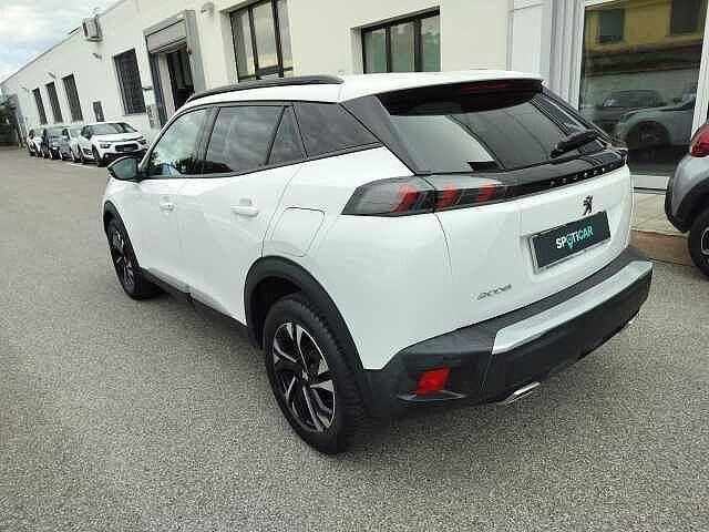 Peugeot 2008 PureTech 130 S&S Allure Pack