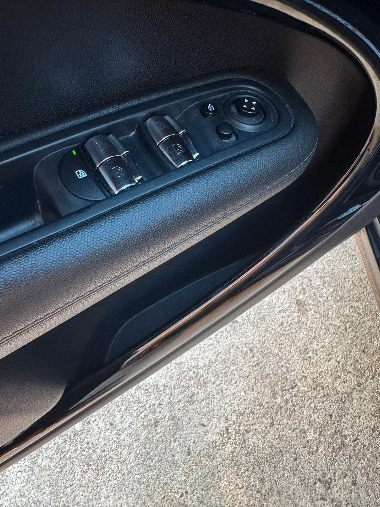 Mini Cooper SD Countryman 2.0 Allestimento JCW 143 cv Automatica