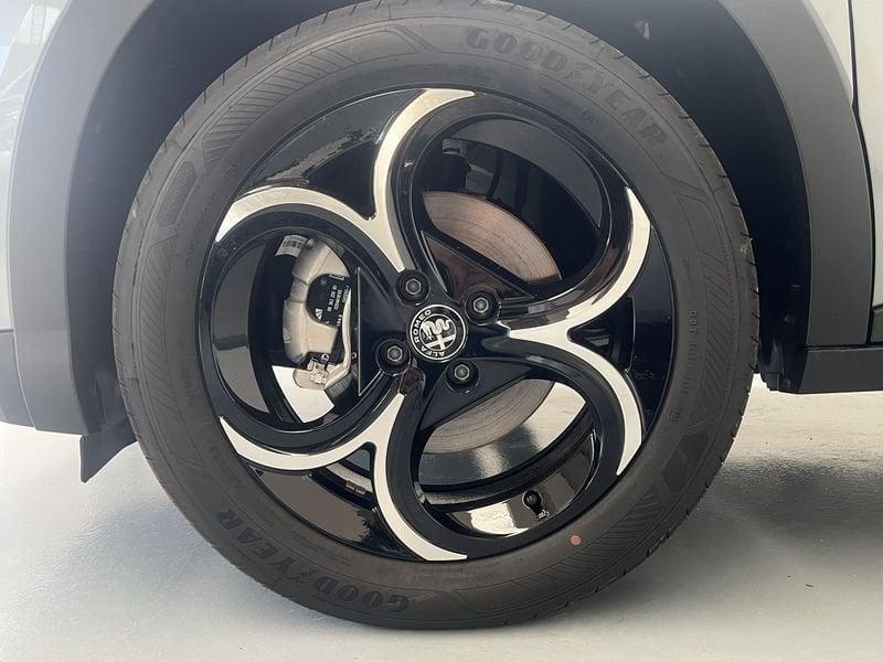 Alfa Romeo Junior 1.2 136 CV Hybrid eDCT6 Speciale